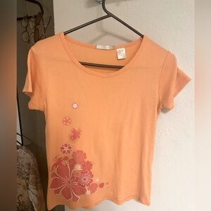 Pinkish/Orange Tee with flower